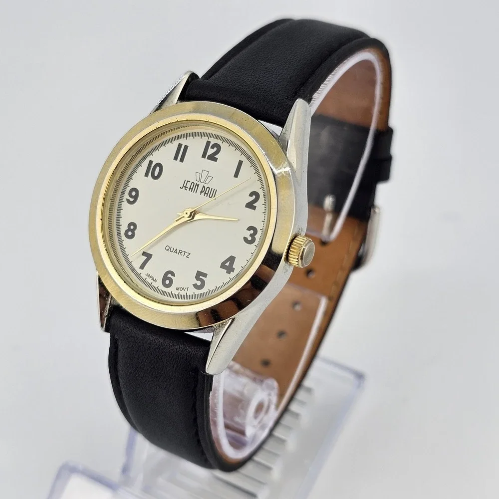 34MM Women Watch Mineral Crystal Cream Dial NEW Black Leather Bands NEW Battery‎